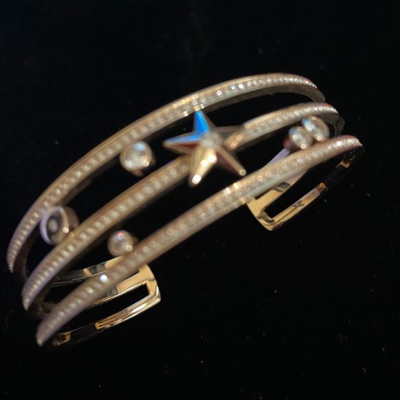 Michael Kors Crystal & Star Cuff Bracelet - Picture 1 of 5